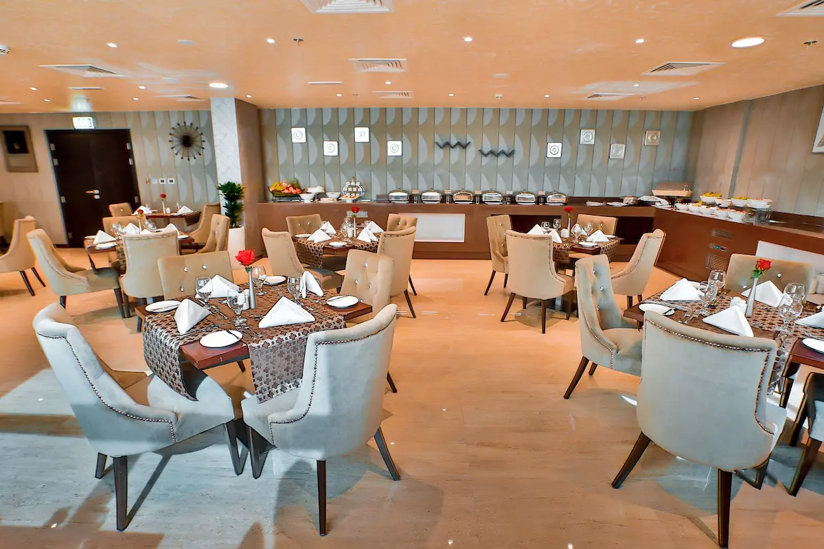 رستوران هتل سیگنچر دبی